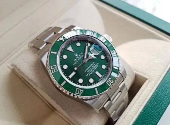 勞力士手表的表鏡有什么優(yōu)缺點(diǎn)？