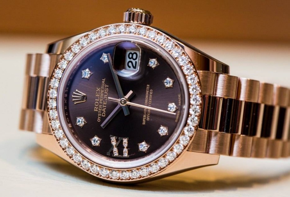 勞力士表盤生銹怎么處理(有哪些簡單的清潔方法)