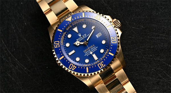 勞力士腕表表殼割手處理技巧深度解析(保護愛表的實用方法)(圖) 勞力士腕表表殼割手處理技巧深度解析(保護愛表的實用方法)(圖)