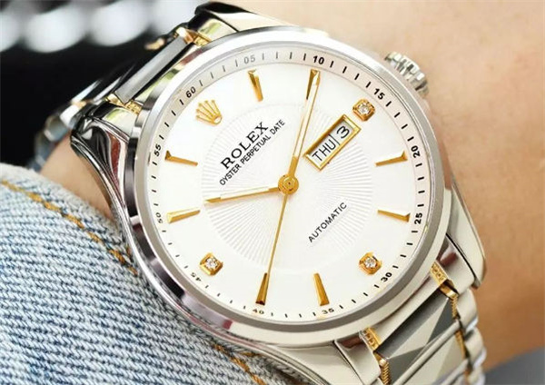 勞力士磕碰了原因解析(手表保養(yǎng)的常見誤區(qū)與正確做法)(圖) 勞力士磕碰了原因解析(手表保養(yǎng)的常見誤區(qū)與正確做法)(圖)